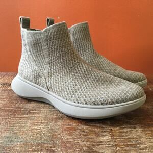 Vivaia Urban Boot Womens 9 EU40 Water-Repellent Wool Sneaker Boot Khaki NWOT